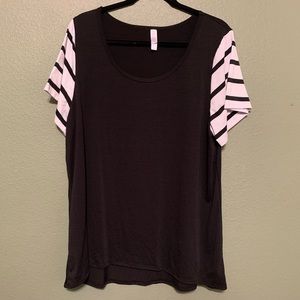 LuLaRoe Classic Tee